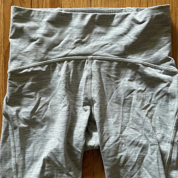 Lululemon sz 6 Train Times 7/8 Pant *25" We Are From Space Ice Grey Alpine White - Picture 6 of 13